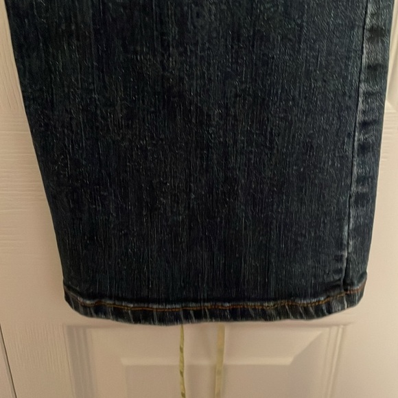 Women’s 526 Levi jeans 8S Slender bootcut. Doubler button closure button pockets - Picture 9 of 10